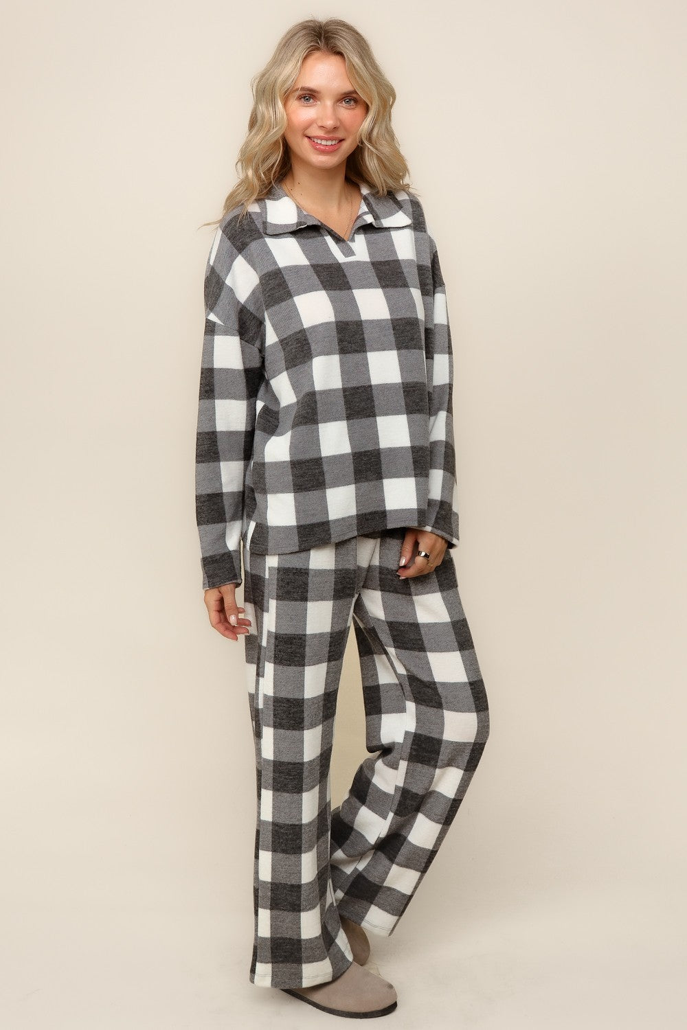 PLUS BUFFALO PLAID SOFT HACCI KNIT OVERSIZED SETS