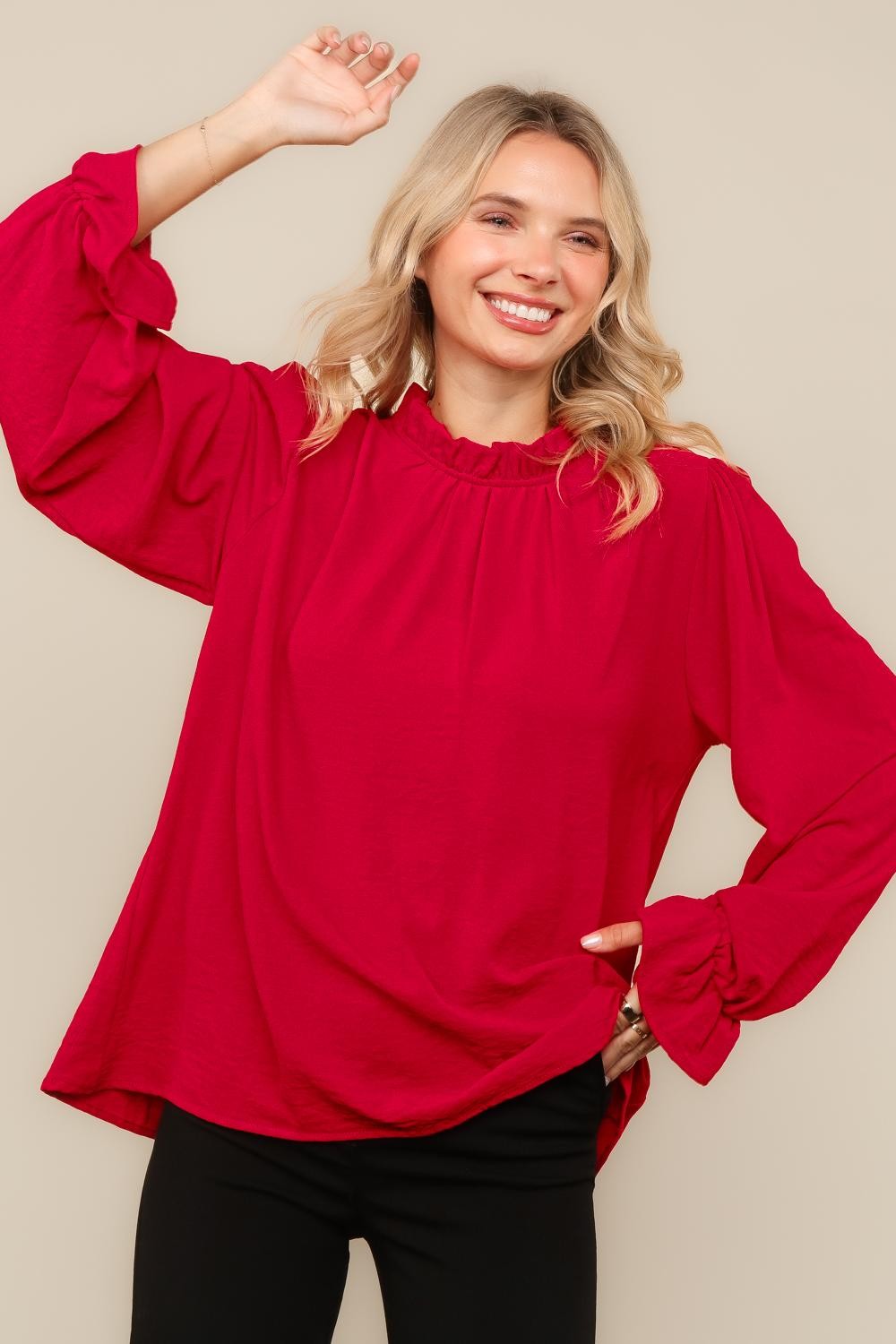 MOCK NECK BUBBLE LONG SLEEVE WOVEN TOP