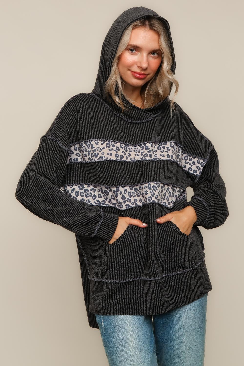LEOPARD PRINT COLOR BLOCK PULLOVER HOODIE