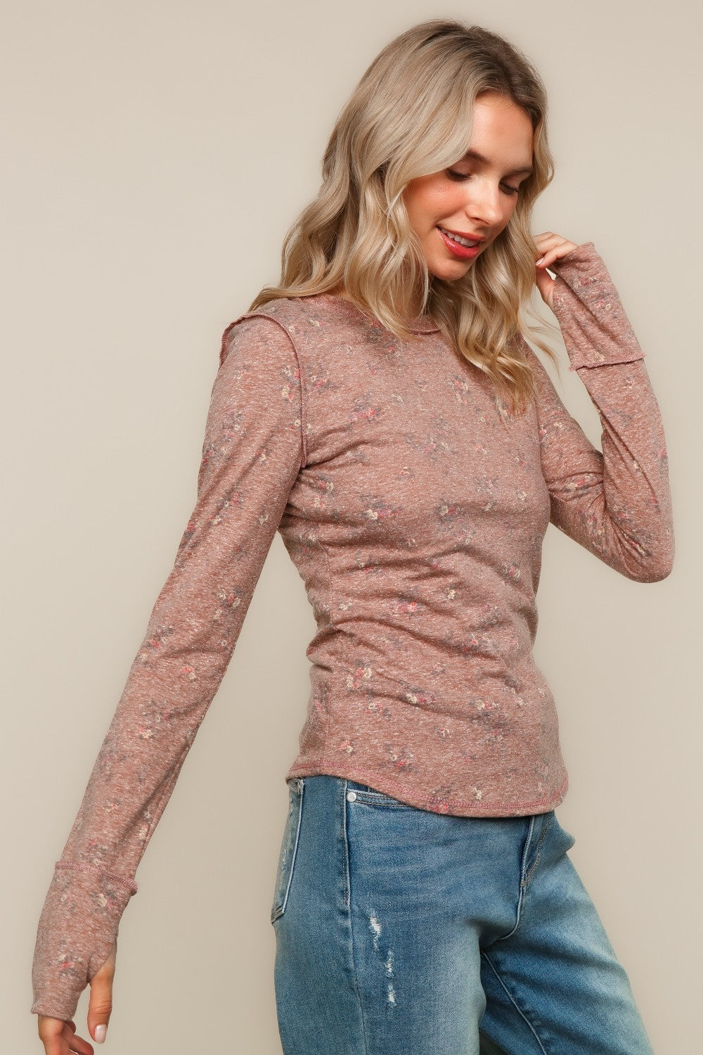 KNIT TOP BANDED LONG SLEEVE W/ THUMB HOLE
