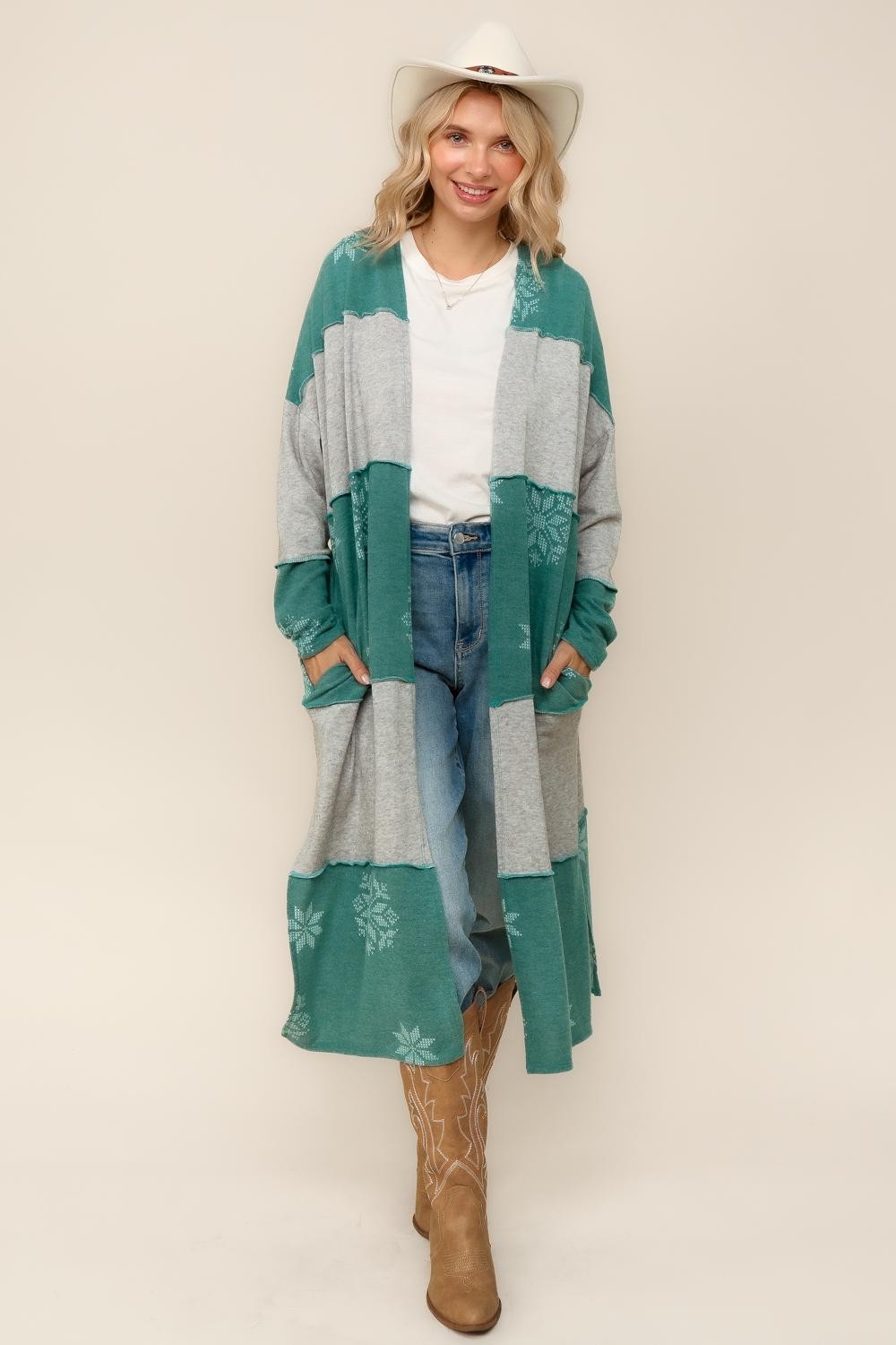 PLUS COLOR BLOCK SNOW FLAKE PRINT DUSTER CARDIGAN