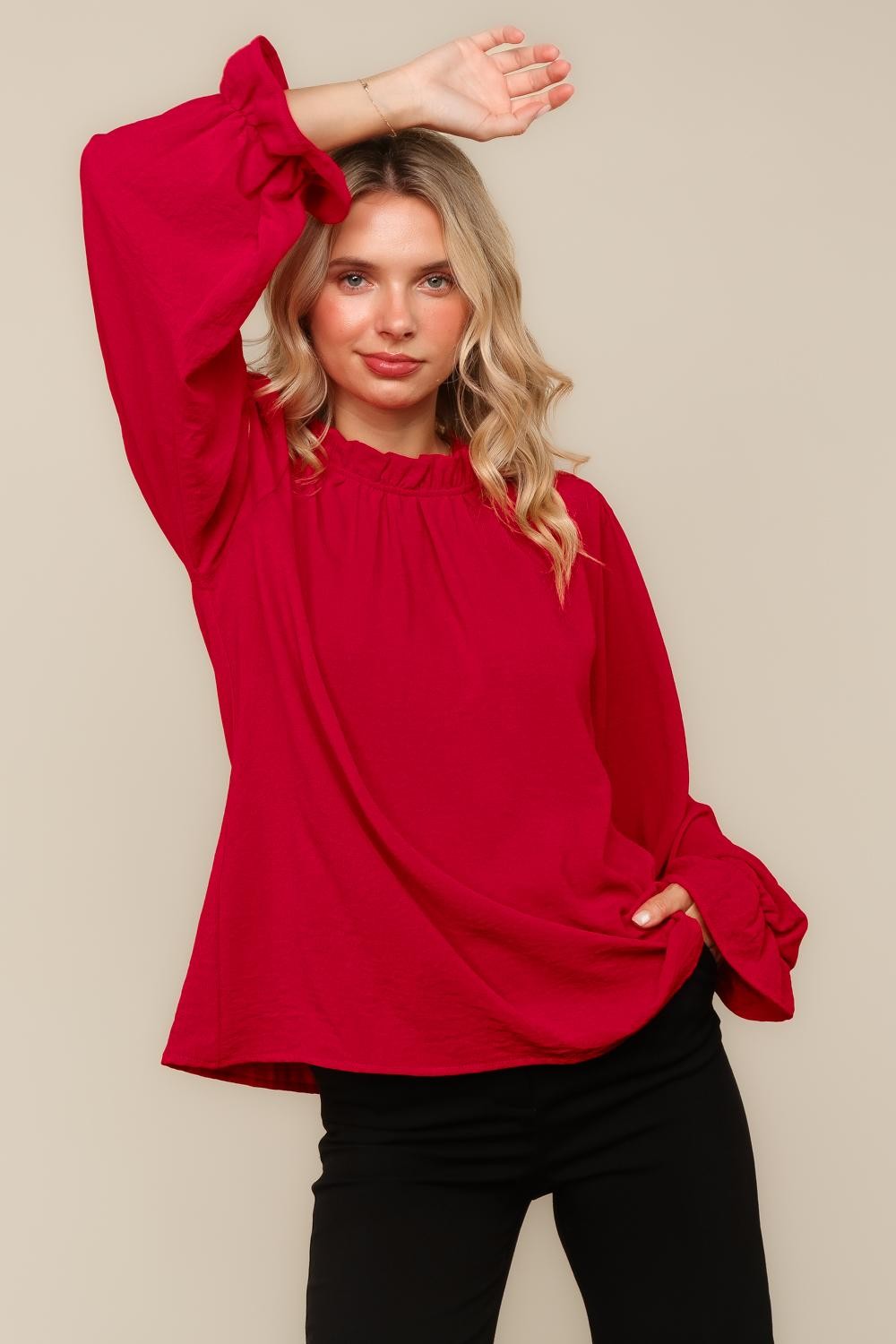 MOCK NECK BUBBLE LONG SLEEVE WOVEN TOP