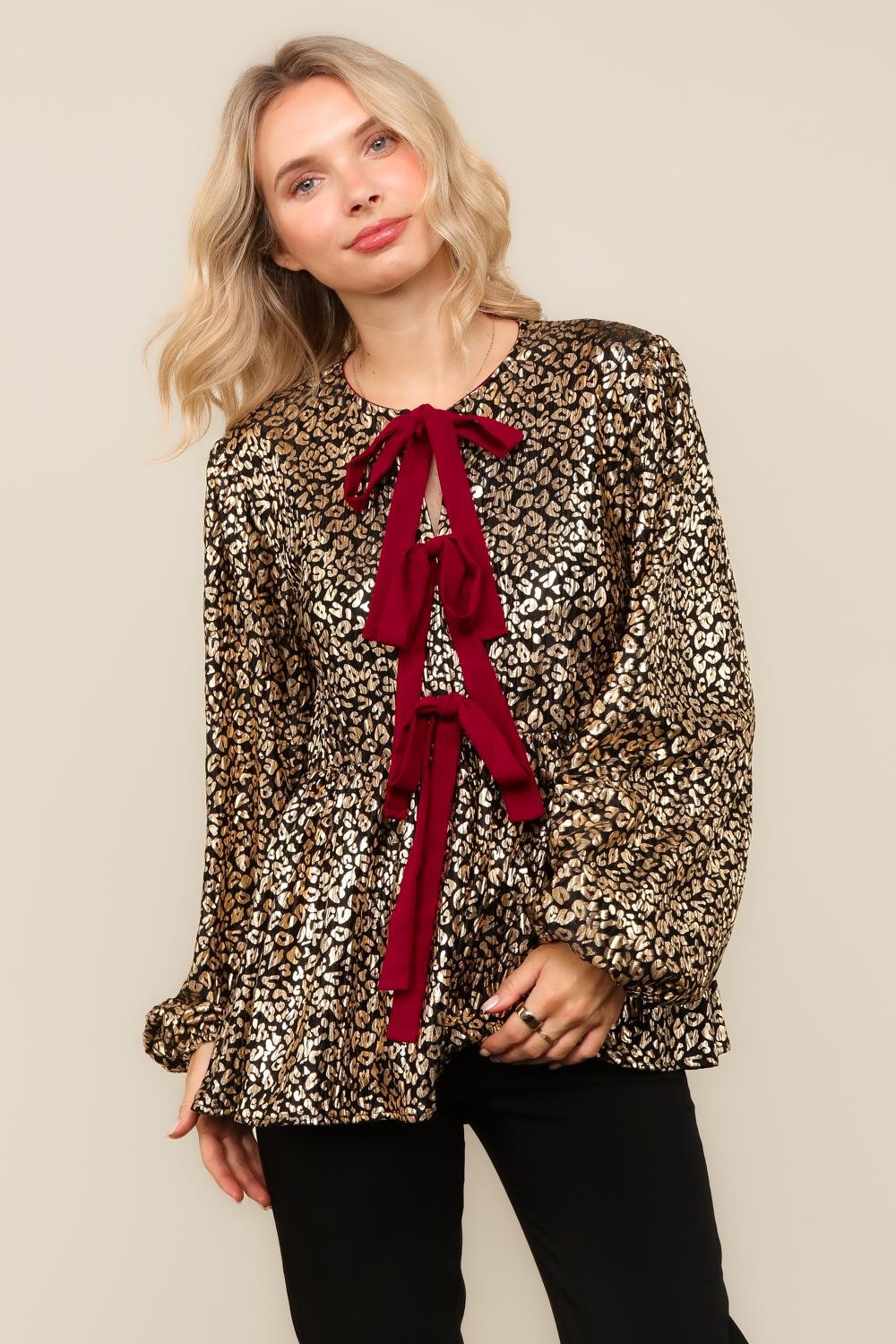 FRONT RIBBON BOW TIE ANIMAL FOIL PRINT TOP