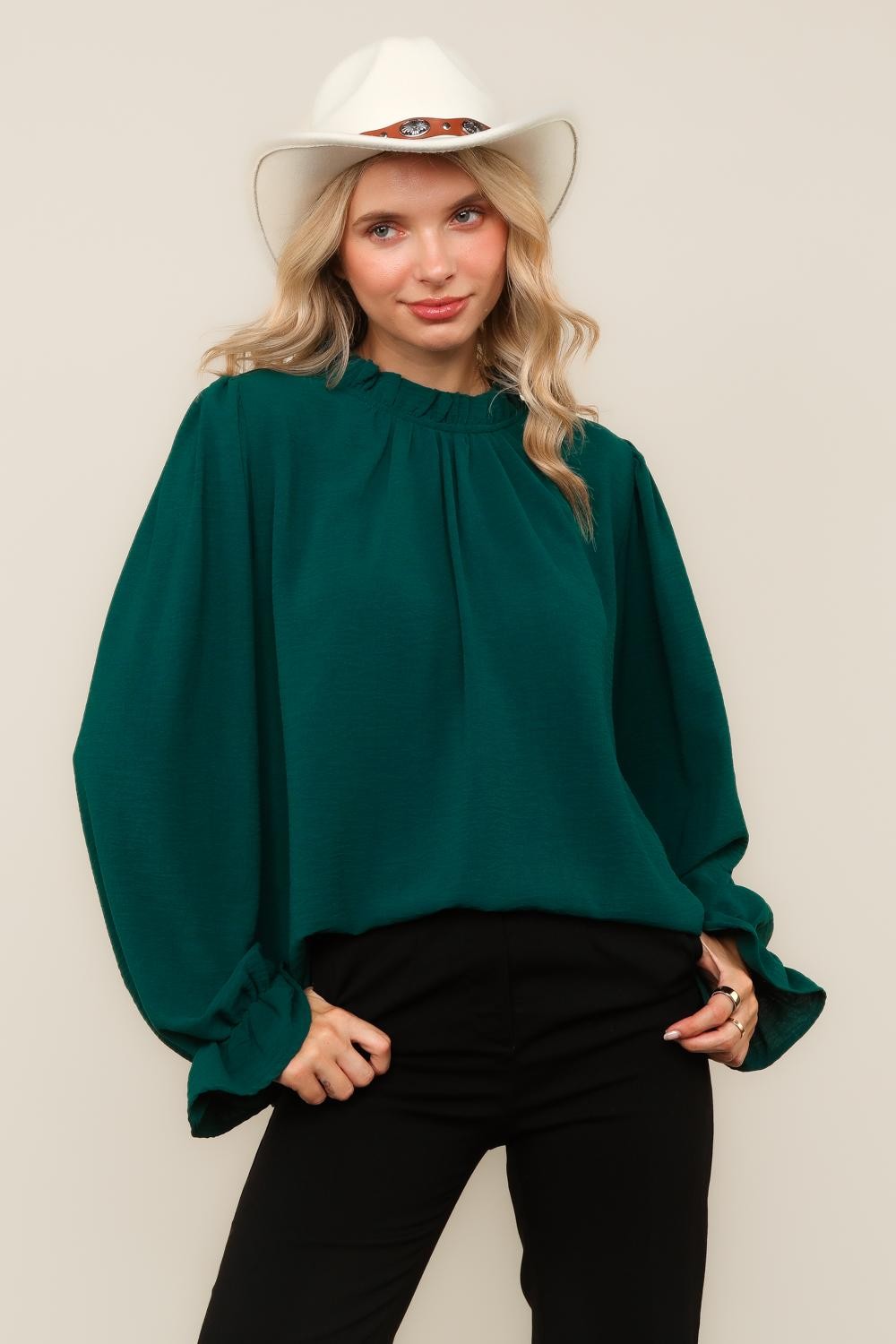 MOCK NECK BUBBLE LONG SLEEVE WOVEN TOP