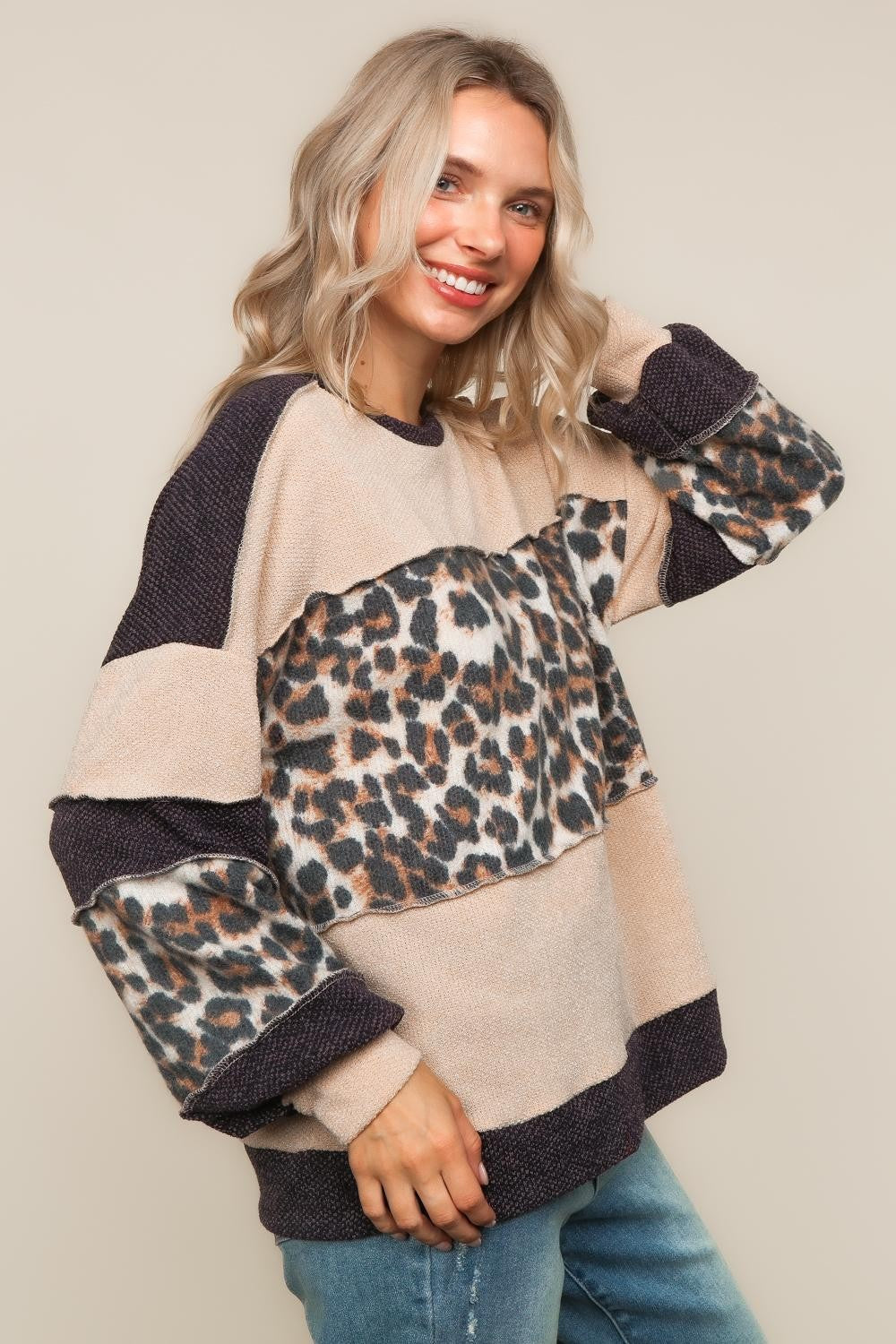 TWO TONE JACQUARD LOOSE FIT PULLOVER KNIT TOP