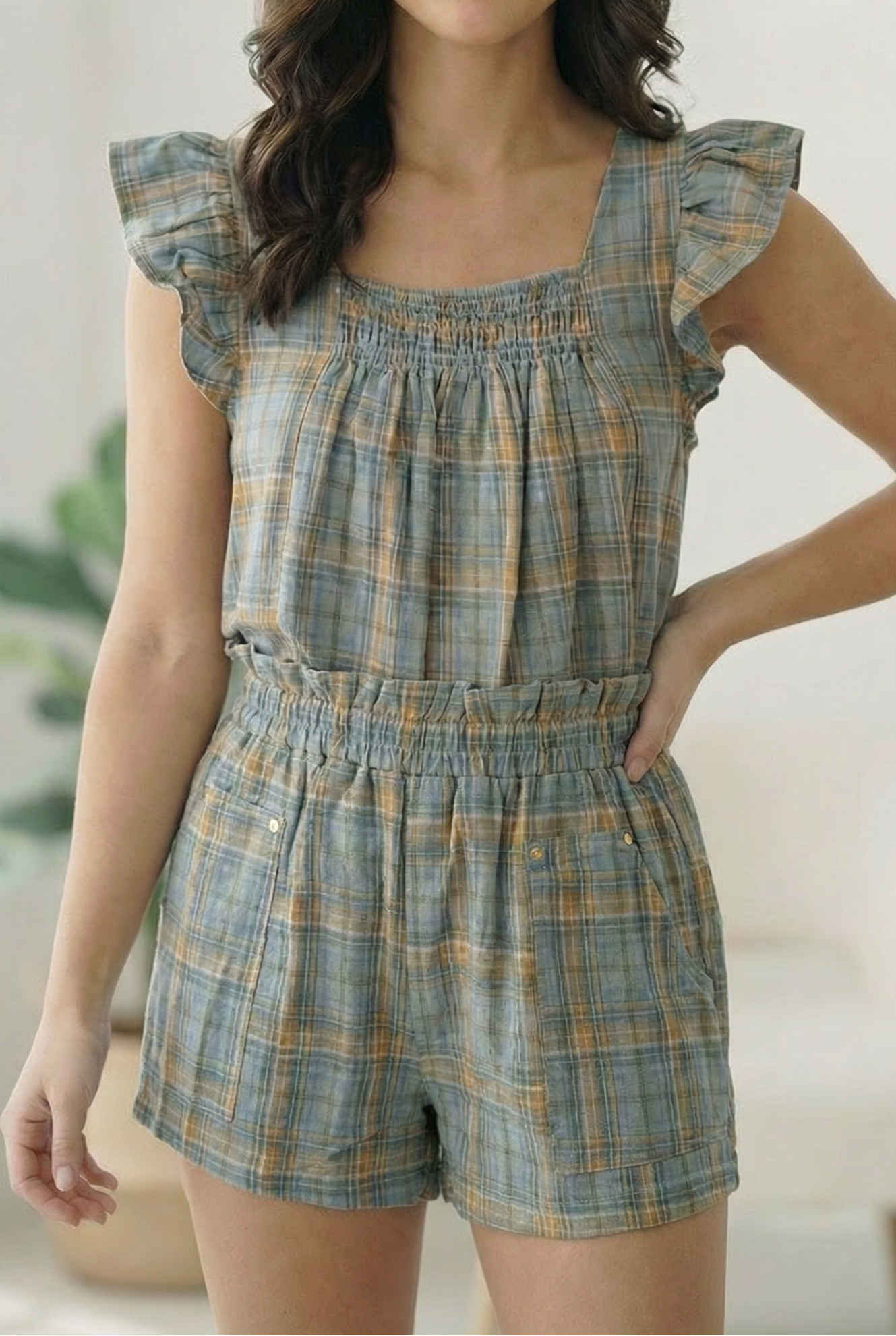 Blue Plaid Design Flutter Pocketed Shorts