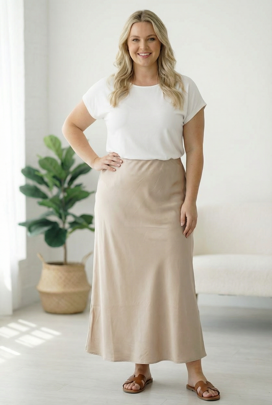 Plus Beige Lined Woven Skirt